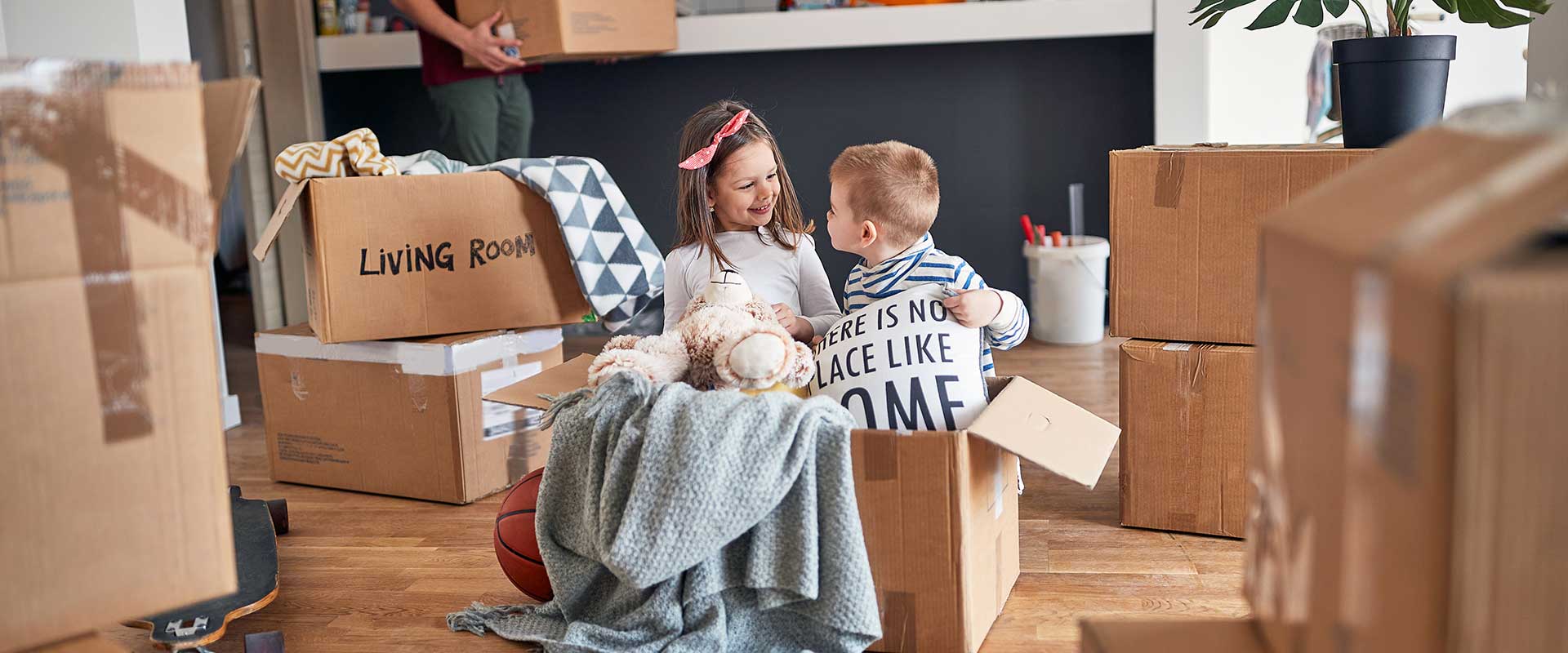 How-to-Make-Moving-with-Kids-Less-Stressful